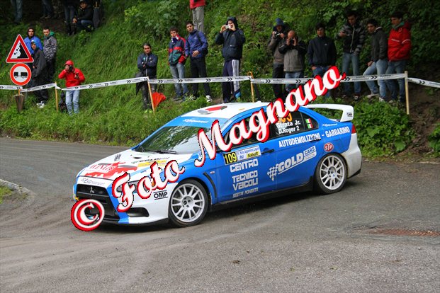 944.jpg